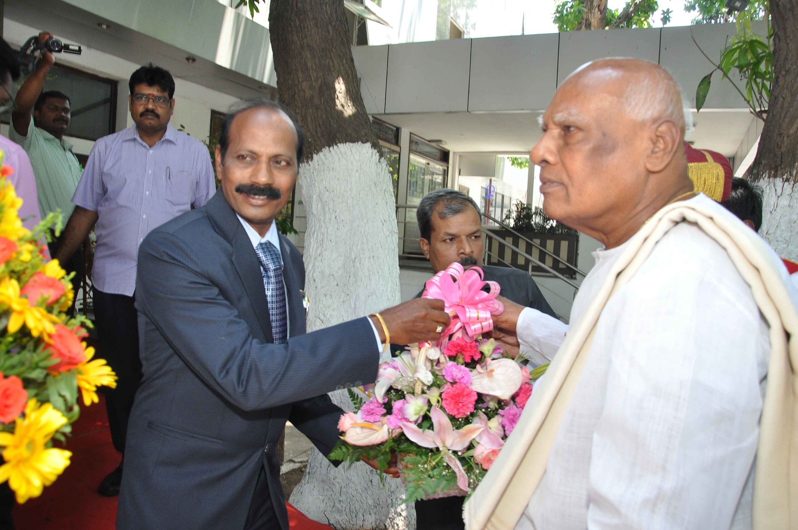 1st  Inauguration of ALL INDIA NEWSPAPER EDITORS AND PUBLISHERS ASSOCIATION 2015 DR.S.RAJENDRAN AINP President